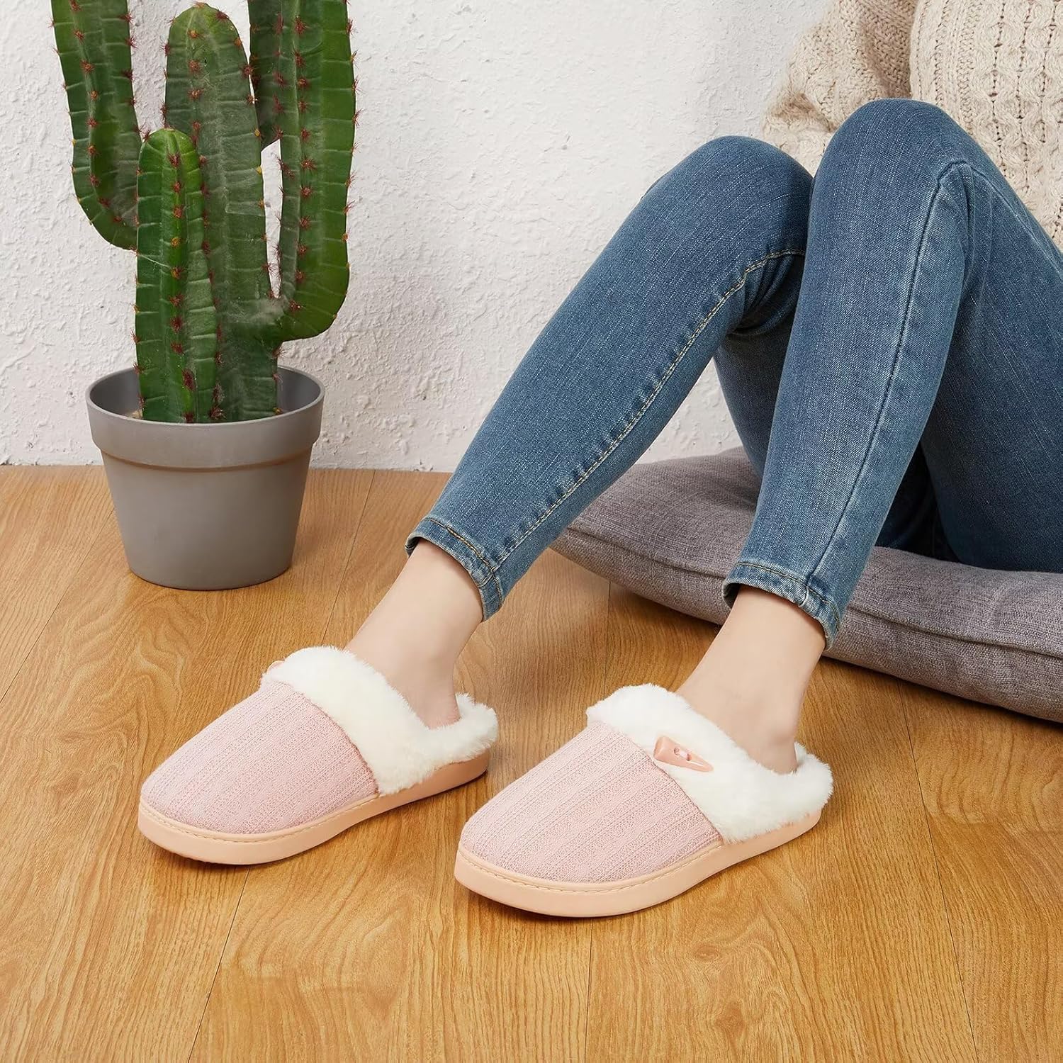 Women's Slip on Fuzzy Slippers Memory Foam House Slippers Outdoor Indoor Warm Plush Bedroom Shoes Scuff with Faux Fur Lining - Image 2